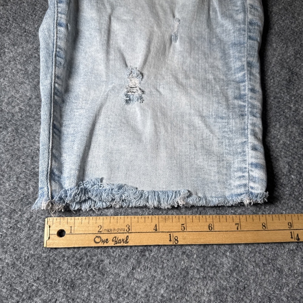 American Eagle Mens Denim Bermuda Short Size 28 Distressed Light Wash 10" Inseam - Picture 9 of 9